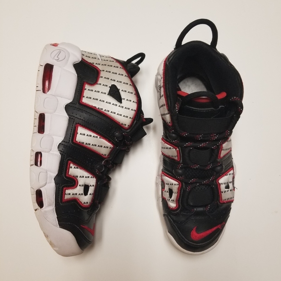 nike uptempo pinstripe